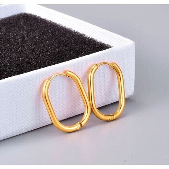 Gold Tone Oval Oblong Hoop Earrings - Picture 6 of 12